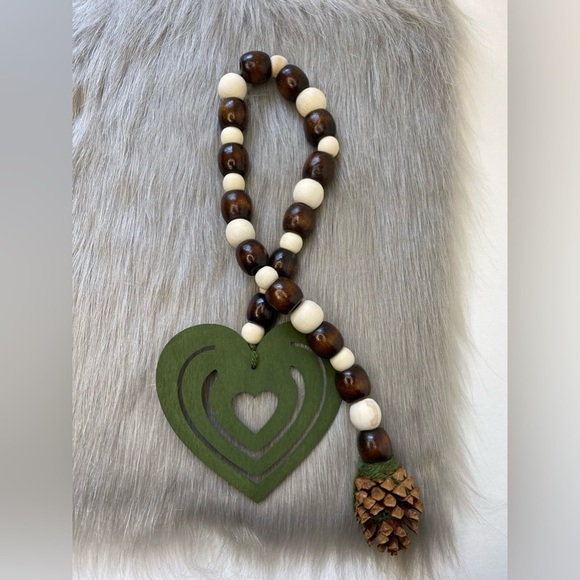 Handmade pine cone wreath / wooden basin garland - Picture 3 of 7